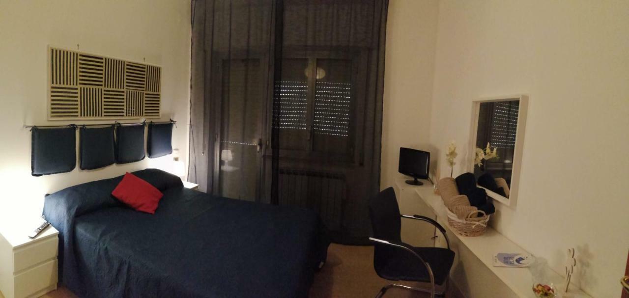 L'Approdo Del Re Apartment Касерта Екстериор снимка