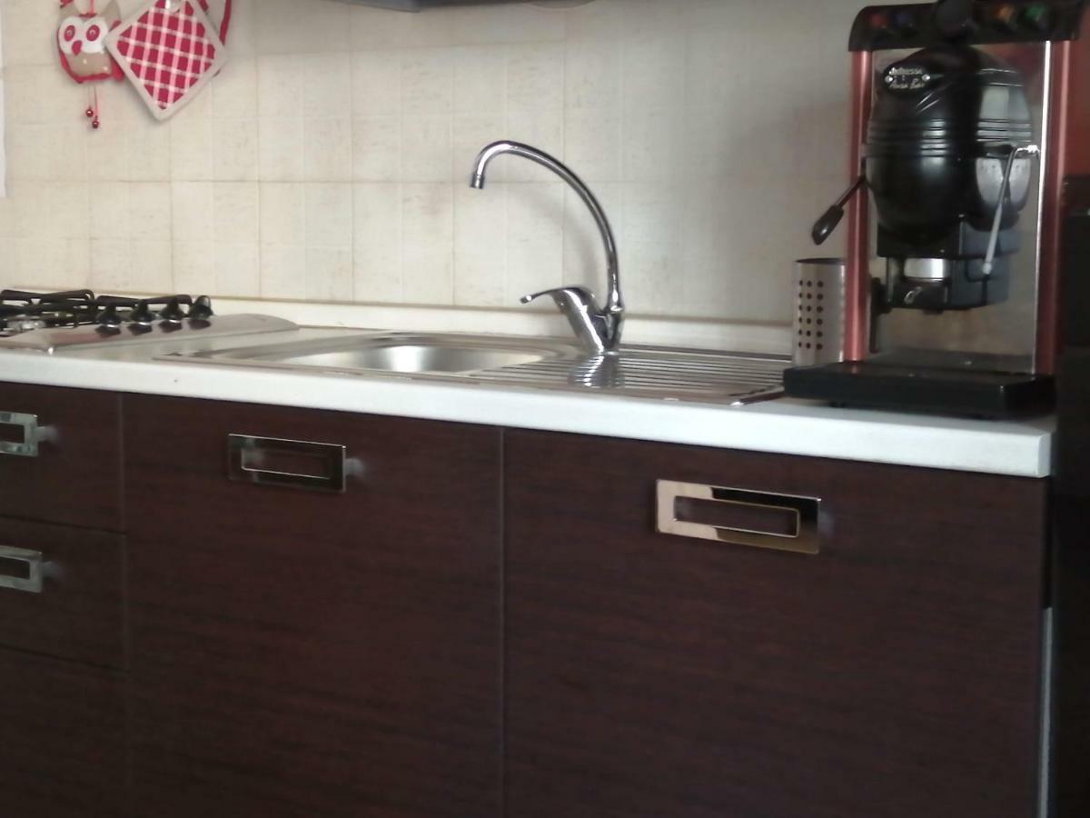 L'Approdo Del Re Apartment Касерта Екстериор снимка